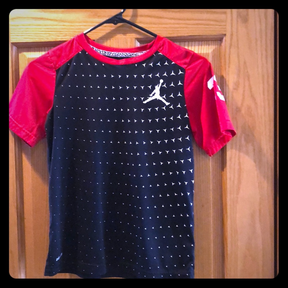 Boys M Michael Jordan dry for shirt
